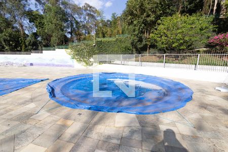 Apartamento à venda com 64m², 3 quartos e 2 vagas Apartamento à venda com 64m², 3 quartos e 2 vagasÁrea comum - Piscina