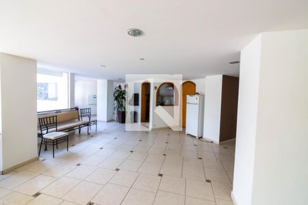 Apartamento à venda com 64m², 3 quartos e 2 vagas Apartamento à venda com 64m², 3 quartos e 2 vagasÁrea comum - Salão de festas