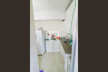 Apartamento à venda com 64m², 3 quartos e 2 vagas Apartamento à venda com 64m², 3 quartos e 2 vagasCozinha
