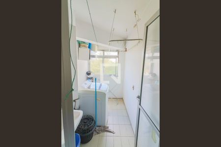 Apartamento à venda com 64m², 3 quartos e 2 vagas Apartamento à venda com 64m², 3 quartos e 2 vagasLavanderia