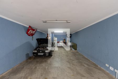 Casa à venda com 165m², 3 quartos e 6 vagas