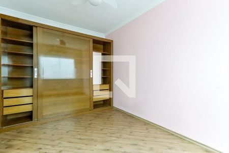 Casa à venda com 300m², 4 quartos e 6 vagasSuíte 3