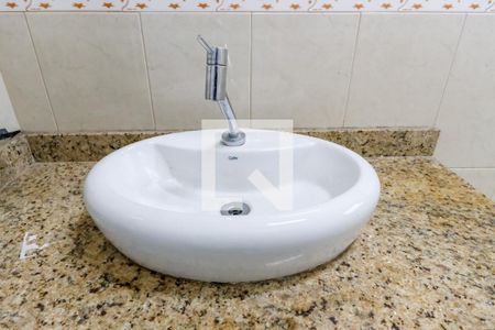 Casa à venda com 300m², 4 quartos e 6 vagasBanheiro da Suíte 2