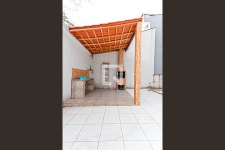 Casa à venda com 300m², 4 quartos e 6 vagasChurrasqueira