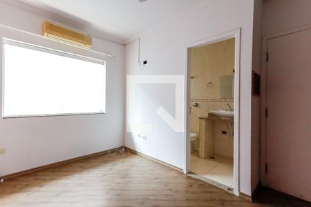 Casa à venda com 300m², 4 quartos e 6 vagasSuíte 3