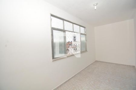 Sala de Estar de apartamento para alugar com 1 quarto, 40m² em Vila da Penha, Rio de Janeiro