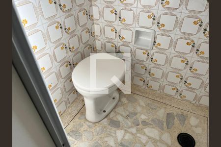 Apartamento para alugar com 66m², 2 quartos e 1 vagaBanheiro de serviço