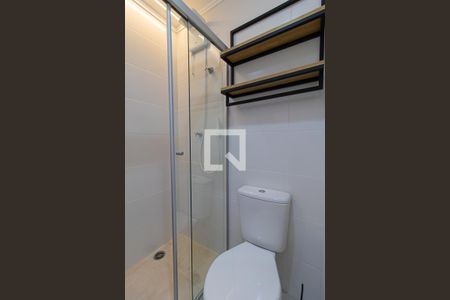 Banheiro de apartamento para alugar com 1 quarto, 16m² em Bela Vista, São Paulo