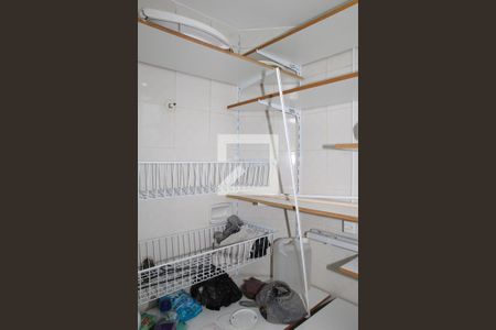 Apartamento à venda com 76m², 2 quartos e 1 vagaDespensa