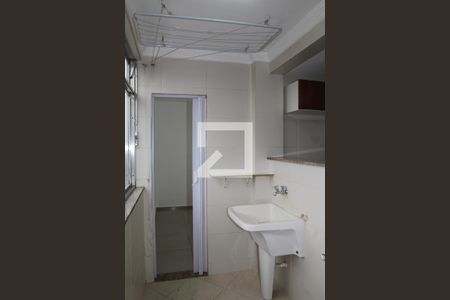 Apartamento à venda com 76m², 2 quartos e 1 vagaÁrea de Serviço