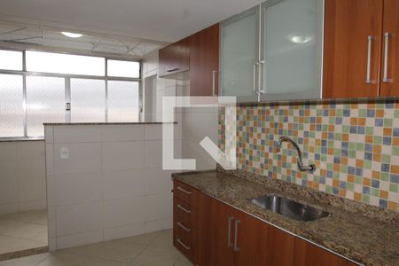 Apartamento à venda com 76m², 2 quartos e 1 vagaCozinha
