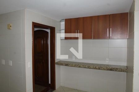 Apartamento à venda com 76m², 2 quartos e 1 vagaCozinha