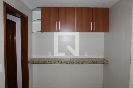 Apartamento à venda com 76m², 2 quartos e 1 vagaCozinha