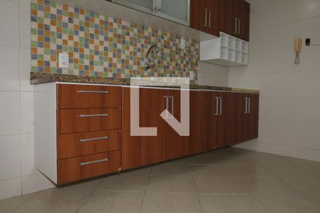 Apartamento à venda com 76m², 2 quartos e 1 vagaCozinha