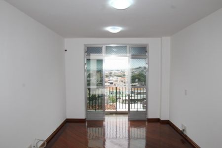 Sala de apartamento para alugar com 2 quartos, 76m² em Ramos, Rio de Janeiro