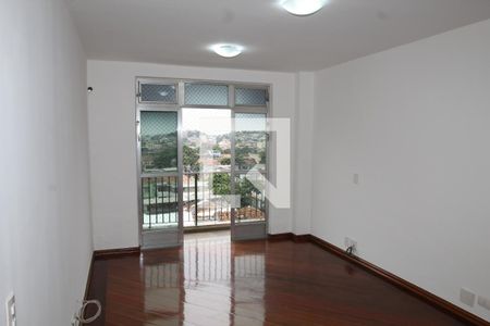 Sala de apartamento para alugar com 2 quartos, 76m² em Ramos, Rio de Janeiro