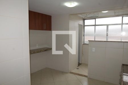 Apartamento à venda com 76m², 2 quartos e 1 vagaCozinha