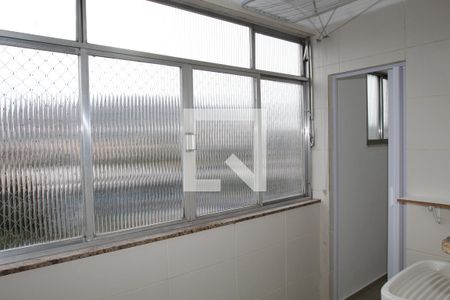 Apartamento à venda com 76m², 2 quartos e 1 vagaÁrea de Serviço