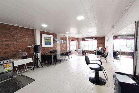 Casa à venda com 740m², 6 quartos e 4 vagas Casa à venda com 740m², 6 quartos e 4 vagasSala 5