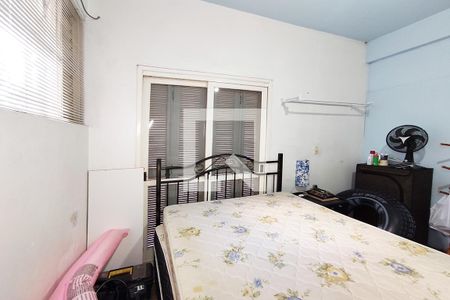 Casa à venda com 740m², 6 quartos e 4 vagas Casa à venda com 740m², 6 quartos e 4 vagasQuarto 2