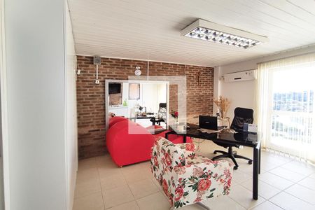 Casa à venda com 740m², 6 quartos e 4 vagas Casa à venda com 740m², 6 quartos e 4 vagasSala 4