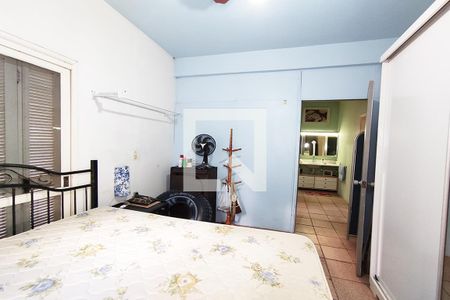 Casa à venda com 740m², 6 quartos e 4 vagas Casa à venda com 740m², 6 quartos e 4 vagasQuarto 2