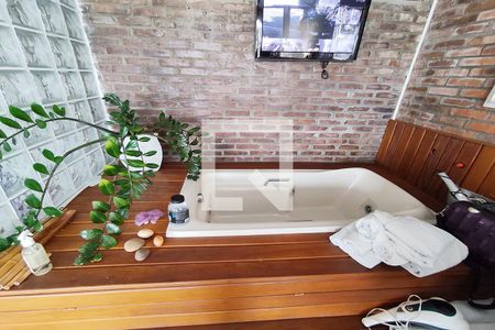 Casa à venda com 740m², 6 quartos e 4 vagas Casa à venda com 740m², 6 quartos e 4 vagasQuarto 1 Suíte 1