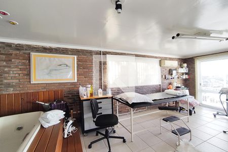 Casa à venda com 740m², 6 quartos e 4 vagas Casa à venda com 740m², 6 quartos e 4 vagasQuarto 1 Suíte 1