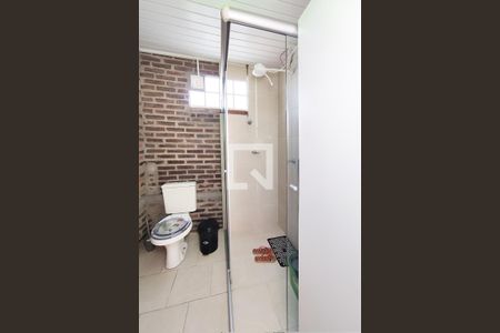 Casa à venda com 740m², 6 quartos e 4 vagas Casa à venda com 740m², 6 quartos e 4 vagasBanheiro 1