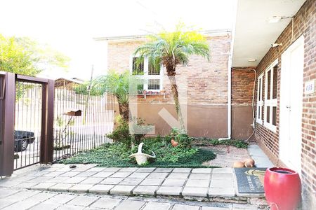 Casa à venda com 740m², 6 quartos e 4 vagas Casa à venda com 740m², 6 quartos e 4 vagasJardim