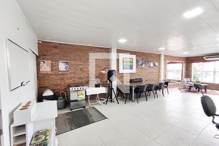 Casa à venda com 740m², 6 quartos e 4 vagas Casa à venda com 740m², 6 quartos e 4 vagasSala 5