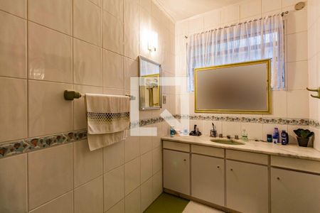 Casa para alugar com 700m², 3 quartos e 4 vagasBanheiro