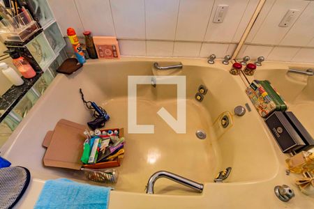 Casa para alugar com 700m², 3 quartos e 4 vagasBanheiro da Suíte