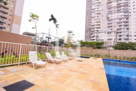 Apartamento à venda com 74m², 3 quartos e 2 vagasÁrea comum - Piscina