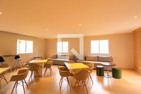 Apartamento à venda com 74m², 3 quartos e 2 vagasÁrea comum - Salão de festas