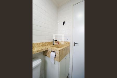 Apartamento à venda com 74m², 3 quartos e 2 vagasBanheiro