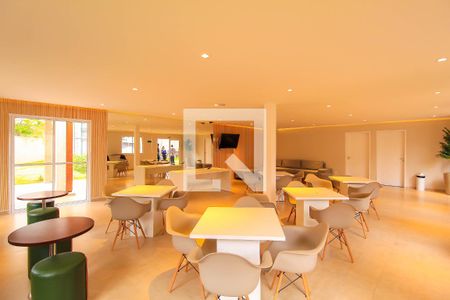 Apartamento à venda com 74m², 3 quartos e 2 vagasÁrea comum - Salão de festas