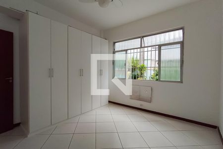 Quarto 1 de apartamento à venda com 3 quartos, 90m² em Jardim Guanabara, Rio de Janeiro