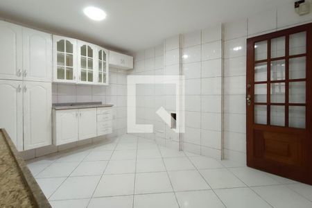 Apartamento à venda com 90m², 3 quartos e sem vagaCozinha