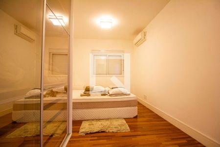 Suíte de apartamento à venda com 1 quarto, 60m² em Jardim Leonor, São Paulo