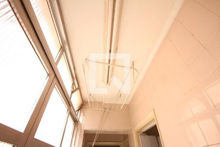 Casa à venda com 457m², 3 quartos e 1 vagaÁrea de Serviço