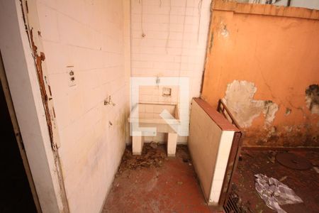 Casa à venda com 457m², 3 quartos e 1 vagaÁrea de Serviço