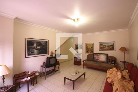 Sala de casa à venda com 3 quartos, 457m² em Cambuci, São Paulo