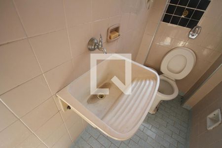 Casa à venda com 457m², 3 quartos e 1 vagaBanheiro de Serviço