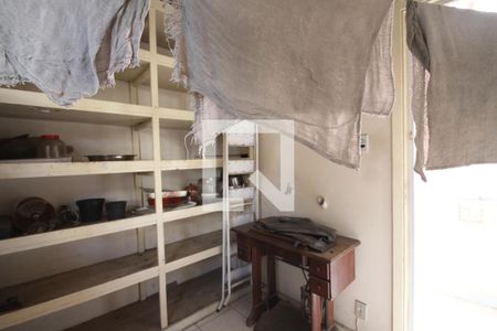 Casa à venda com 457m², 3 quartos e 1 vagaQuarto de Serviço