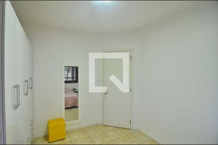 Casa à venda com 239m², 6 quartos e 2 vagasCasa 2 - Quarto 2