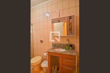 Casa à venda com 239m², 6 quartos e 2 vagasCasa 2 - Banheiro Social