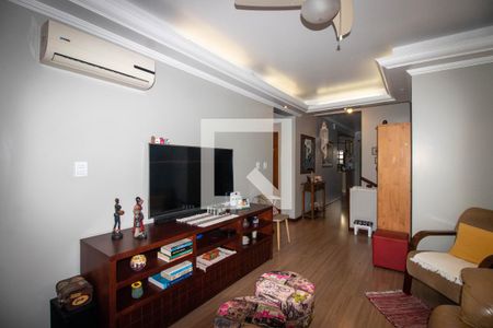 Sala de Estar de casa à venda com 3 quartos, 287m² em Sarandi, Porto Alegre