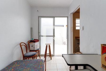 Casa à venda com 195m², 3 quartos e 2 vagasEdícula