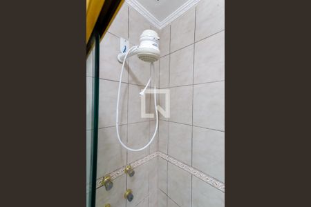 Casa à venda com 195m², 3 quartos e 2 vagasBanheiro